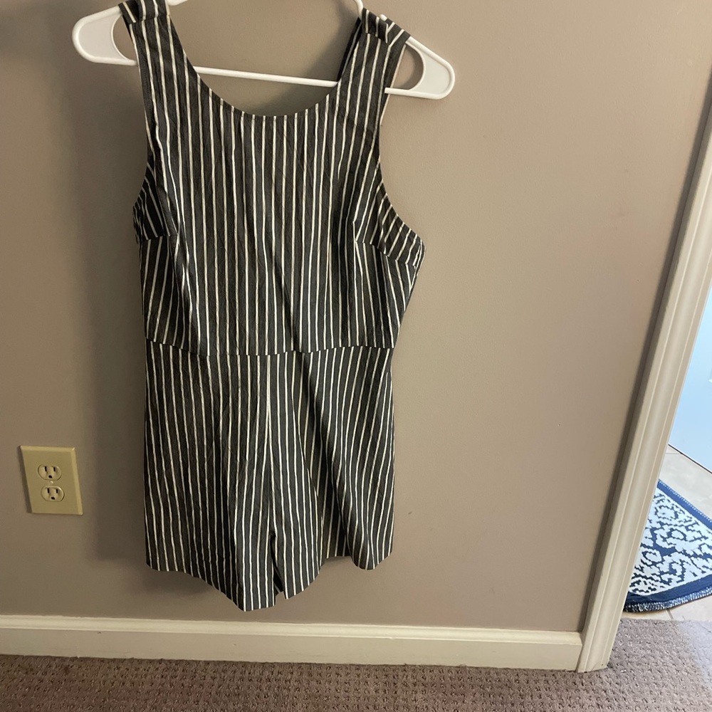 WORN ONCE!!! Von Maur